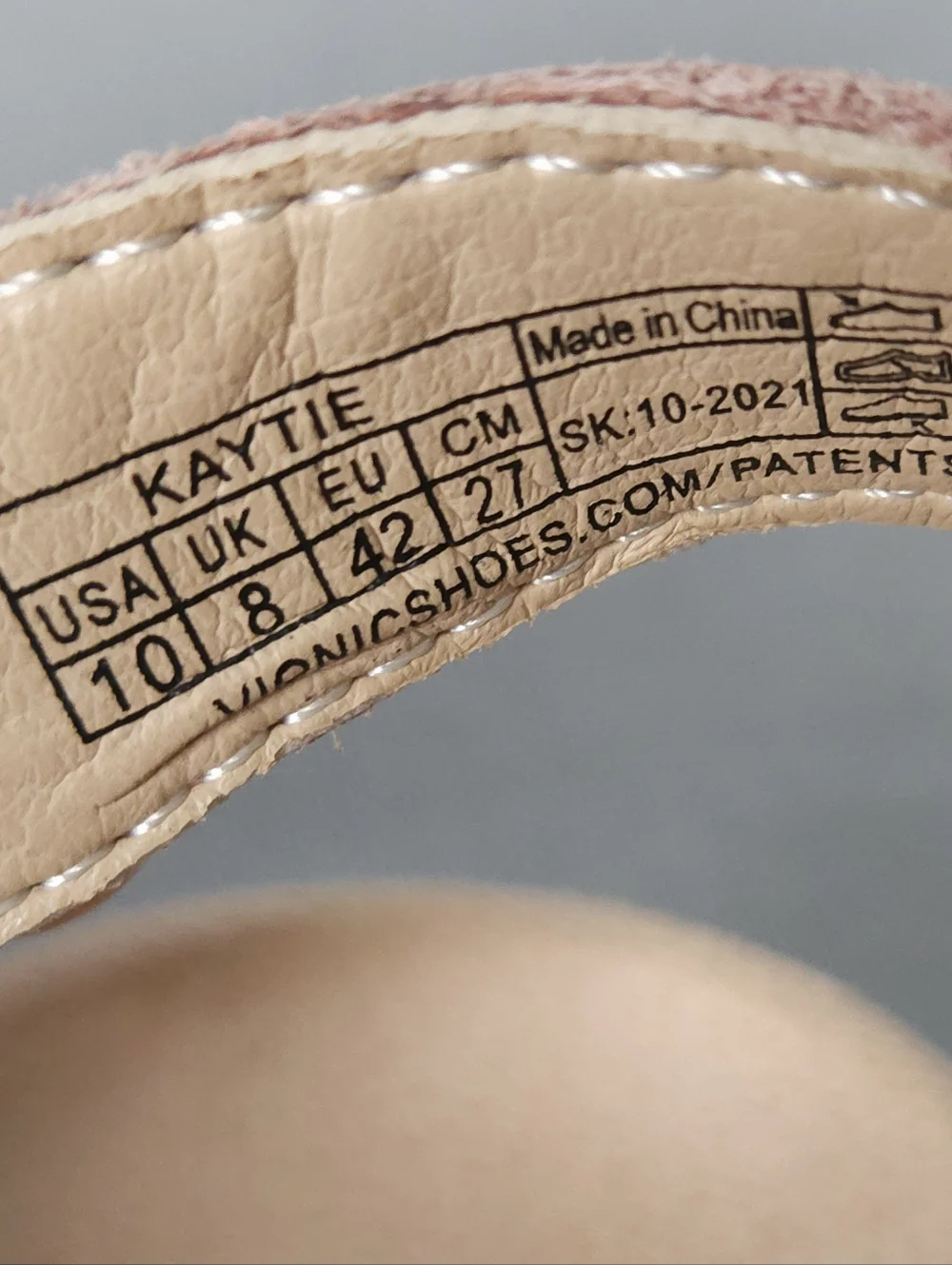 Vionic Kaytie‎ Cork Wedge Sandal 10 Clay Coral Coastal Grandmother Quiet Luxury